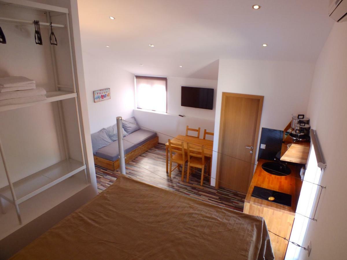 Apartmani Barisic Brodarica  Kültér fotó