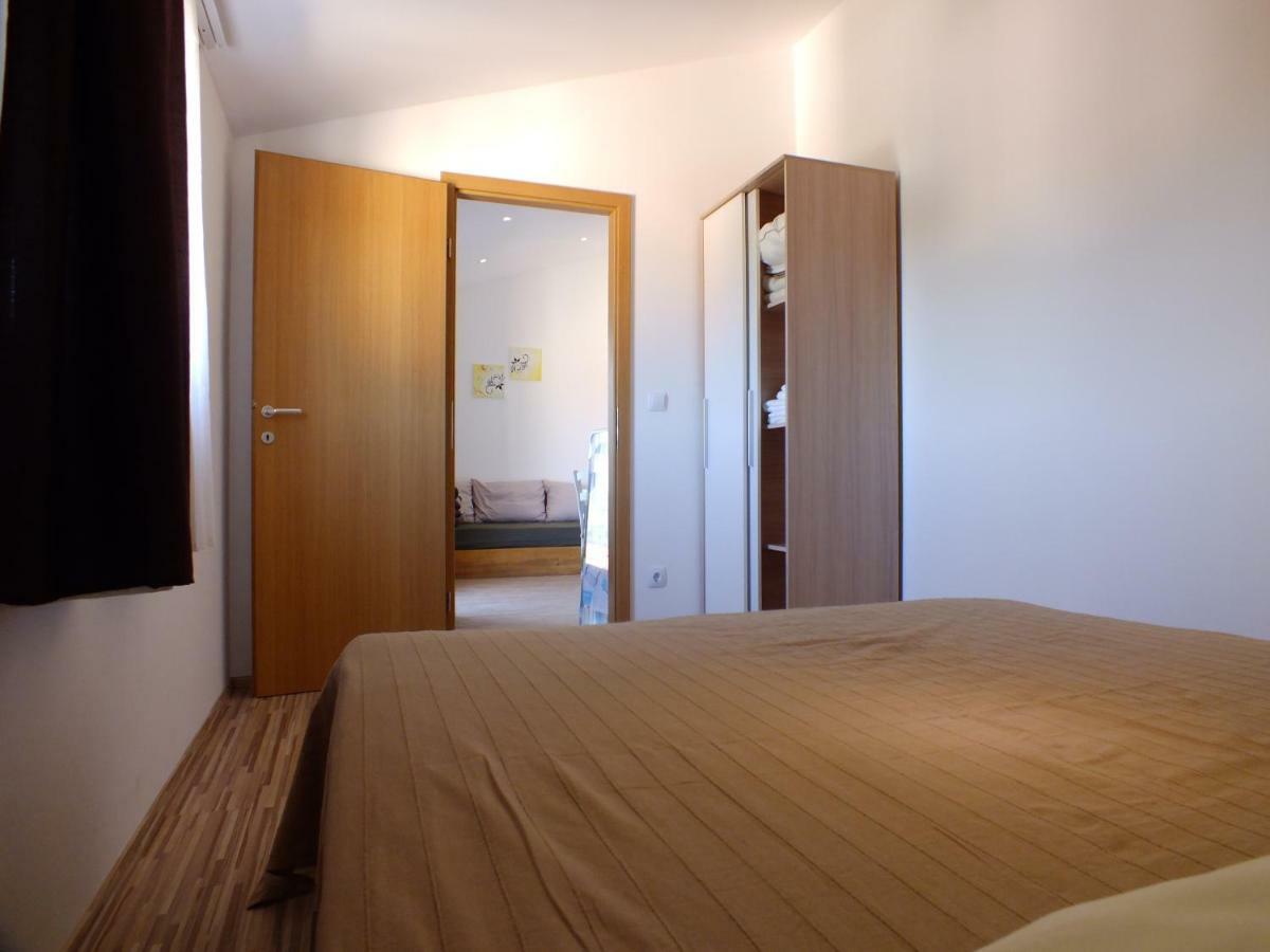Apartmani Barisic Brodarica  Kültér fotó